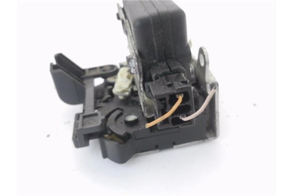 Recambio de cierre electromagnetico delantero derecho para dacia sandero i 1.6 ambiance referencia OEM IAM 8200735224  