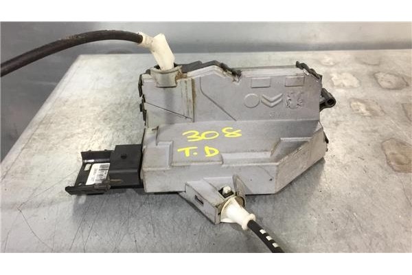 Recambio de cierre electromagnetico trasero derecho para peugeot 308 (2007) 1.6 confort [1,6 ltr. - 66 kw 16v hdi] referencia OE