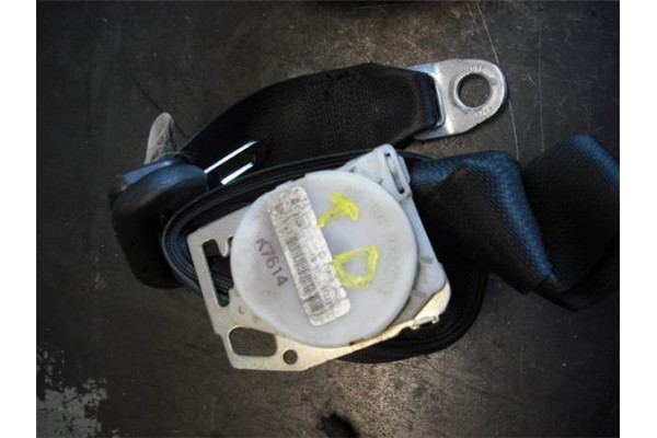 Recambio de juego cinturones delantero para toyota yaris (ksp9/scp9/nlp9)(2005) 1.3 vvt-i referencia OEM IAM   