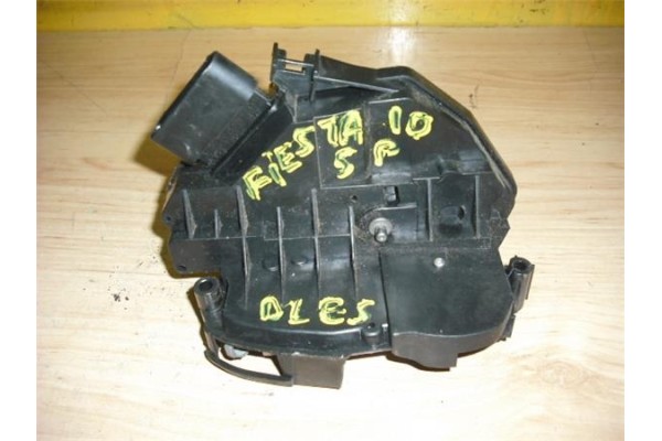 Recambio de cierre electromagnetico delantero izquierdo para ford fiesta vi 1.4 tdci referencia OEM IAM 8A6AA21813AE  