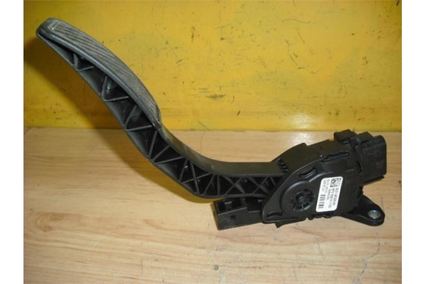 Recambio de potenciometro pedal gas para ford fiesta vi 1.4 tdci referencia OEM IAM 8V219F836AA 6PV00951700 