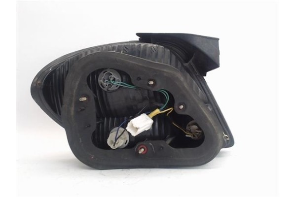 Recambio de piloto trasero derecho para hyundai coupe (rd) referencia OEM IAM 9242027410  