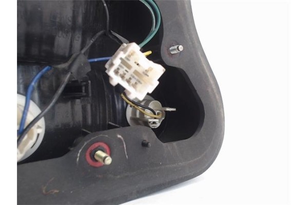 Recambio de piloto trasero derecho para hyundai coupe (rd) referencia OEM IAM 9242027410  