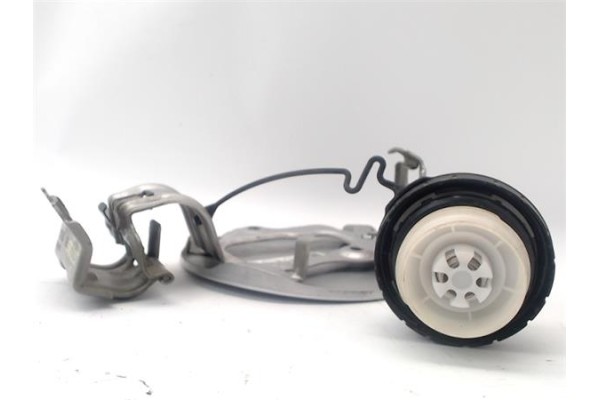 Recambio de tapa exterior combustible para citroen c1 1.2 feel referencia OEM IAM B000890180  