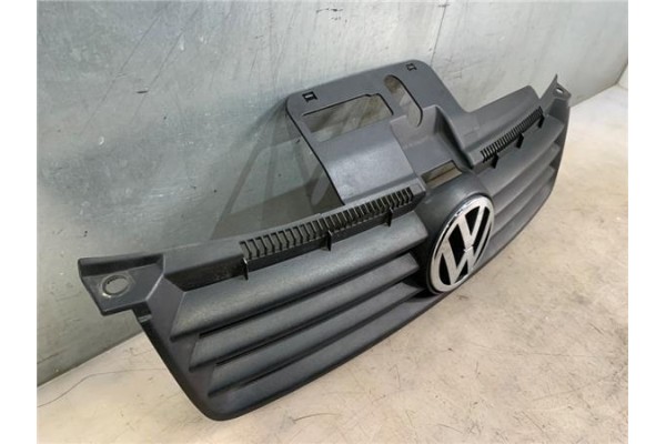 Recambio de rejilla paragolpes delantero para volkswagen polo iv (9n1) 1.4 16v referencia OEM IAM 6Q0853651C9B9  