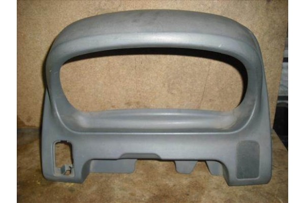 Recambio de consola para peugeot boxer furgón (244) referencia OEM IAM  130395201  Recambio de consola para peugeot boxer furgón (244) referencia OEM IAM  130395201