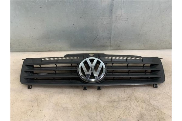 Recambio de rejilla paragolpes delantero para volkswagen polo iv (9n1) 1.4 16v referencia OEM IAM 6Q0853651C9B9  