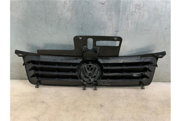 Recambio de rejilla paragolpes delantero para volkswagen polo iv (9n1) 1.4 16v referencia OEM IAM 6Q0853651C9B9  