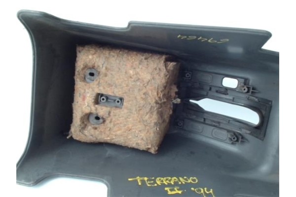 Recambio de consola para nissan terrano ii (r20) referencia OEM IAM 969100F010   Recambio de consola para nissan terrano ii (r20) referencia OEM IAM 969100F010