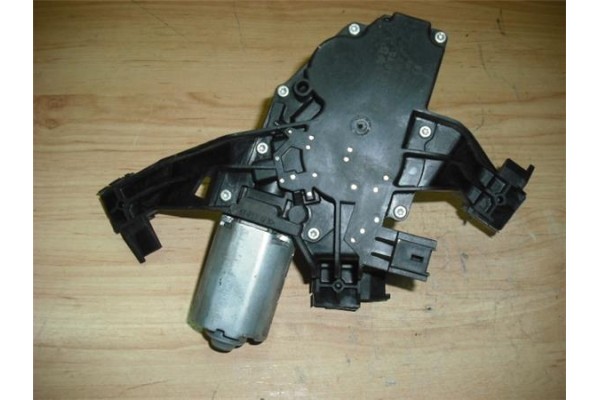 Recambio de motor limpiaparabrisas trasero para peugeot 207 1.6 hdi referencia OEM IAM 9652418780 0390201813 