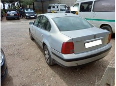volkswagen passat berlina (3b2) del año 2000