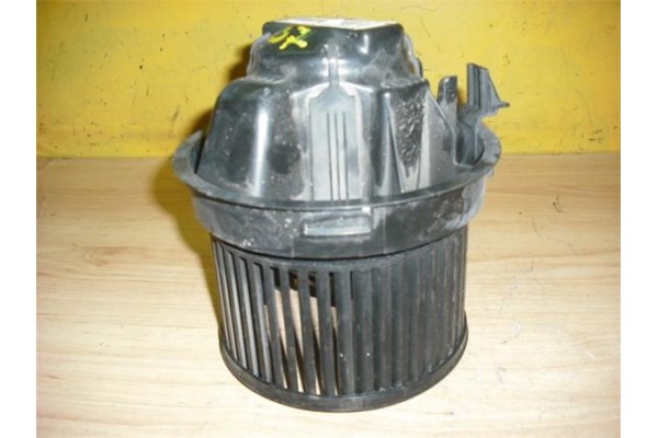 Recambio de motor calefaccion para peugeot 207 1.6 hdi referencia OEM IAM 102994D GMVA7 