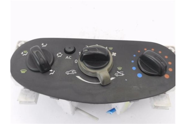 Recambio de mandos calefaccion / a.a. para dacia sandero i 1.6 ambiance referencia OEM IAM 6001551800 N106278B 