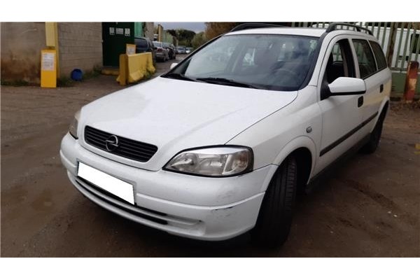 opel astra g berlina (1998) del año 