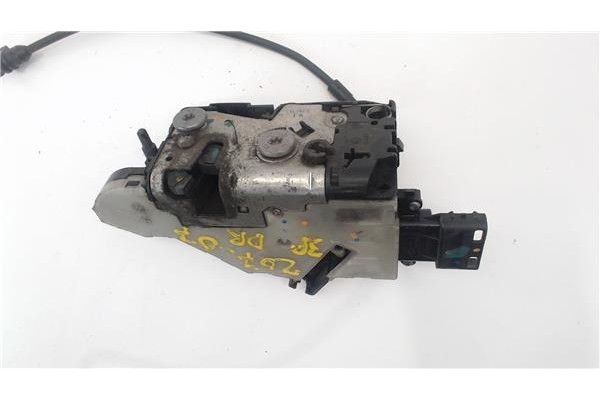 Recambio de cierre electromagnetico delantero derecho para peugeot 207 1.6 hdi referencia OEM IAM 9136W2  