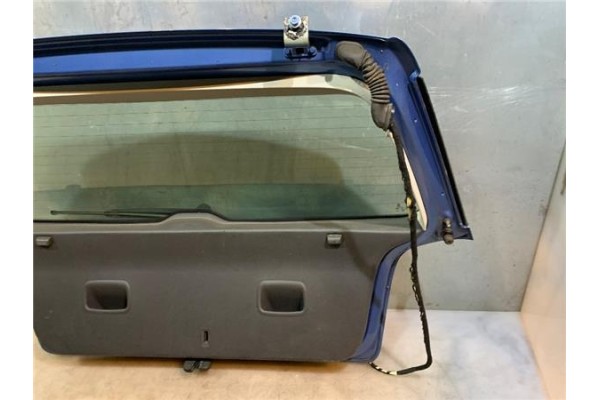 Recambio de porton trasero para volkswagen polo iv (9n1) 1.4 tdi referencia OEM IAM 6Q6827025S  