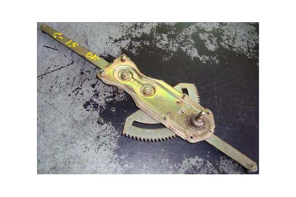 Recambio de elevalunas manual delantero derecho para citroen c 15 1.8 d referencia OEM IAM 95602363  