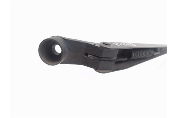Recambio de brazo limpiaparabrisas delantero izquierdo para suzuki swift iii (sg) 1.3 referencia OEM IAM 3831062J00  