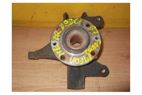 Recambio de mangueta delantero derecha para renault megane ii coupé-cabriolet (em0/1_) 1.9 dci referencia OEM IAM   