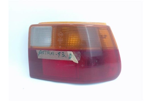 Recambio de piloto trasero derecho para opel astra f berlina referencia OEM IAM 394448  