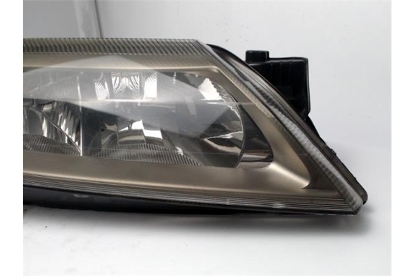 Recambio de faro delantero dcho para renault laguna ii grandtour (kg0) 1.9 dci (kg0g) referencia OEM IAM 8200006664  