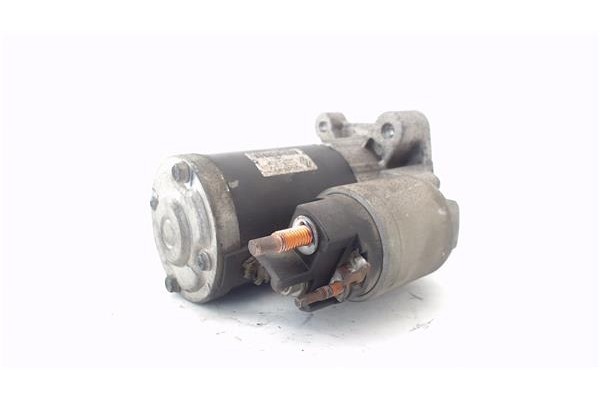 Recambio de motor arranque para dacia sandero i 1.6 ambiance referencia OEM IAM 8200815083  