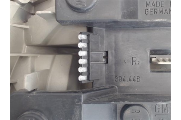 Recambio de piloto trasero derecho para opel astra f berlina referencia OEM IAM 394448  
