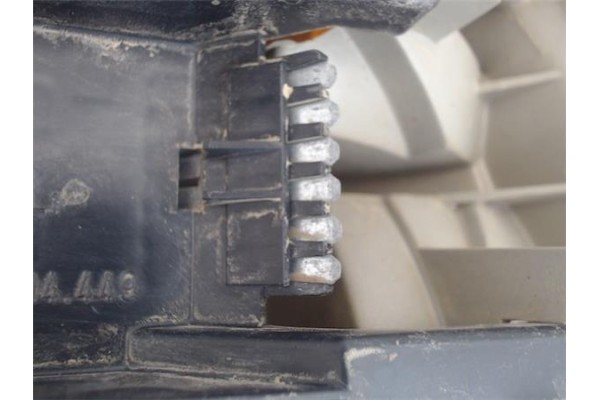 Recambio de piloto trasero izquierdo para opel astra f berlina referencia OEM IAM 394449 1223977 