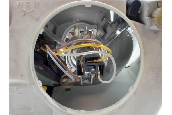 Recambio de faro delantero dcho para seat alhambra (7v8) 1.9 tdi referencia OEM IAM 1805219085 0301048302 