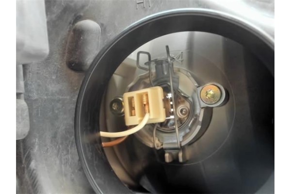 Recambio de faro delantero izquierdo para renault scenic ii (jm) 1.9 dci (jm12, jm0g) referencia OEM IAM 15811300  