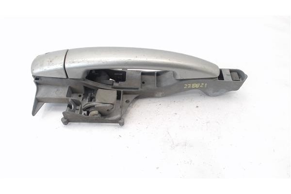 Recambio de maneta exterior trasero izquierda para peugeot 207 1.4 confort referencia OEM IAM 9101GH  