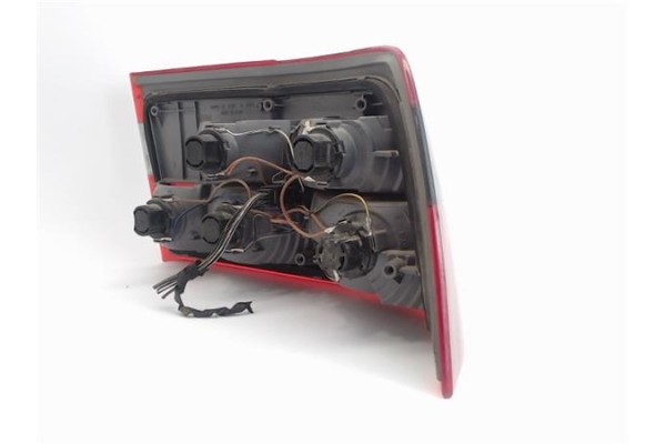 Recambio de piloto trasero izquierdo para opel calibra referencia OEM IAM 45172  