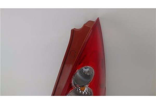 Recambio de piloto trasero derecho para mazda 5 berlina (cr) 2.0 active+ referencia OEM IAM C23551150E C23551150 