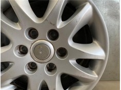 Recambio de llanta para kia carnival 2.9 crdi referencia OEM IAM 529104D250  