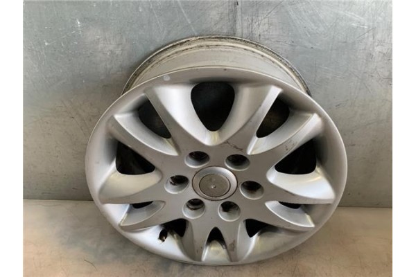 Recambio de llanta para kia carnival 2.9 crdi referencia OEM IAM 529104D250  