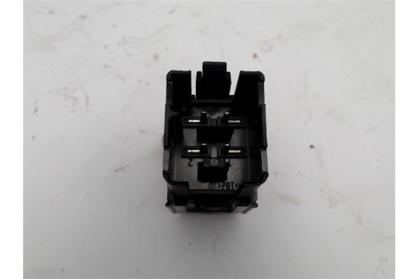 Recambio de interruptor luces emergencia para volkswagen golf v (1k1) 1.9 tdi referencia OEM IAM 1K0953509A   Recambio de interruptor luces emergencia para volkswagen golf v (1k1) 1.9 tdi referencia OEM IAM 1K0953509A