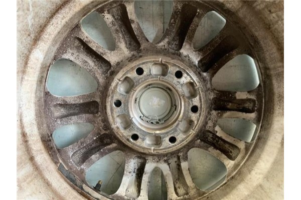 Recambio de llanta para kia carnival 2.9 crdi referencia OEM IAM 529104D250  