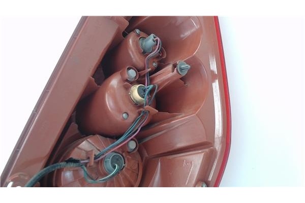 Recambio de piloto trasero izquierdo para mazda 5 berlina (cr) 2.0 active+ referencia OEM IAM C23551160E C23551160 