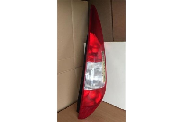 Recambio de piloto trasero derecho para ford mondeo turnier (ge)(2000) 1.8 ghia [1,8 ltr. - 81 kw cat] referencia OEM IAM 1S7113