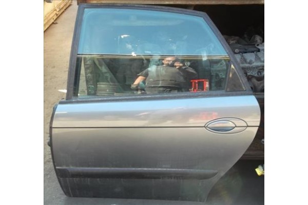 Recambio de puerta trasero izquierda para citroen c5 berlina (2001) 2.0 hdi referencia OEM IAM   