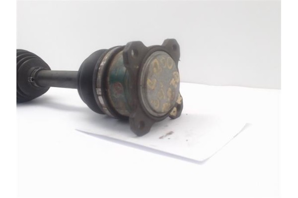 Recambio de palier delantero derecho para mitsubishi l 200 (k70) 2.5 td (k64t) referencia OEM IAM   