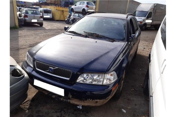 volvo v40 familiar (1995) del año 