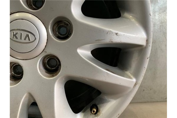 Recambio de llanta para kia carnival 2.9 crdi referencia OEM IAM 529104D250  