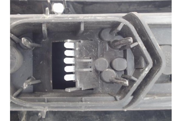 Recambio de piloto trasero izquierdo para opel meriva referencia OEM IAM 1222123  1222085 , OPEL | 93184712 , OPEL