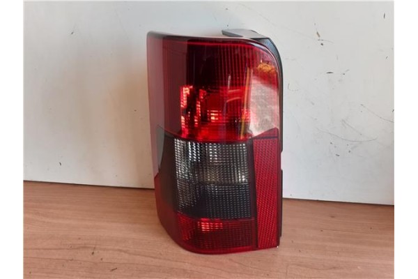 Recambio de piloto trasero izquierdo para citroen berlingo 2.0 hdi leader referencia OEM IAM 42141049 CI9154164 