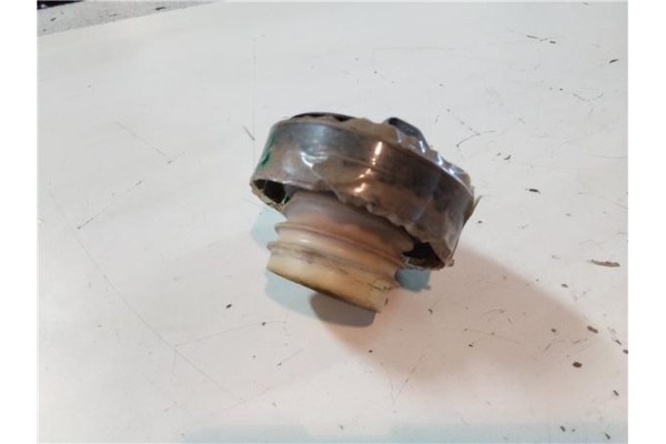 Recambio de tapon combustible para toyota celica (t23) 1.8 referencia OEM IAM    Recambio de tapon combustible para toyota celica (t23) 1.8 referencia OEM IAM