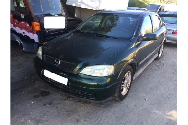 opel astra g berlina del año 1998