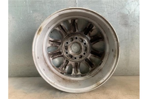 Recambio de llanta para kia carnival 2.9 crdi referencia OEM IAM 529104D250  