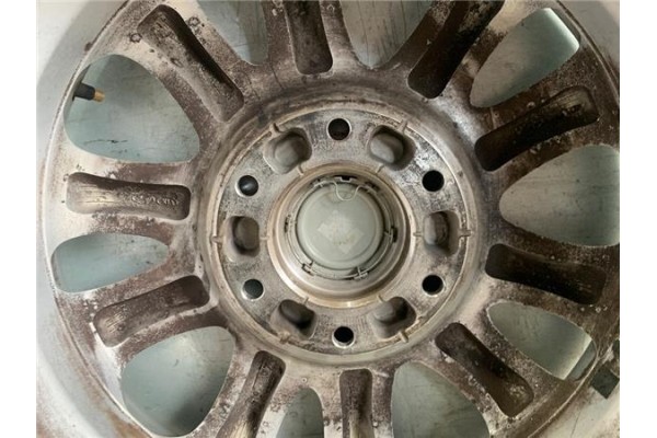 Recambio de llanta para kia carnival 2.9 crdi referencia OEM IAM 529104D250  