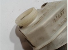 Recambio de bomba freno para renault clio ii (xbo) 1.2 16v 75cv referencia OEM IAM 7700417649 7701206313 